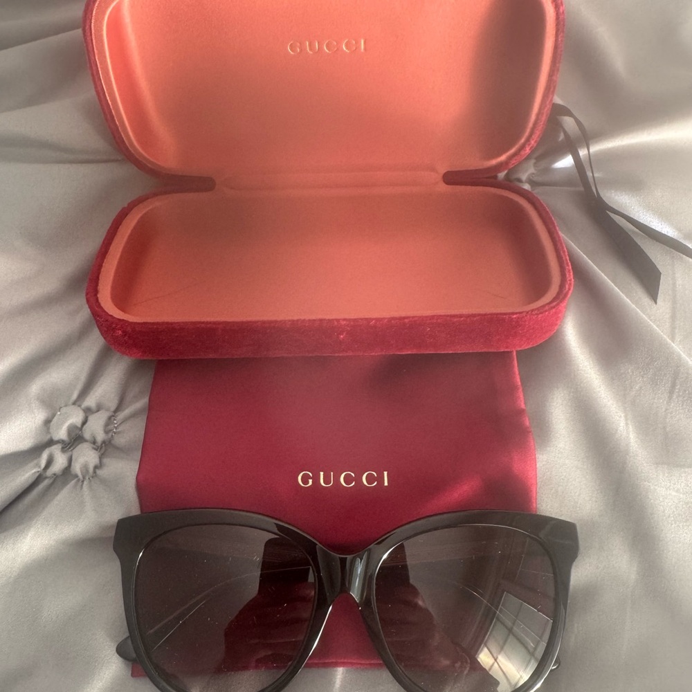 Gucci Women's Black Cat Eye Sunglasses